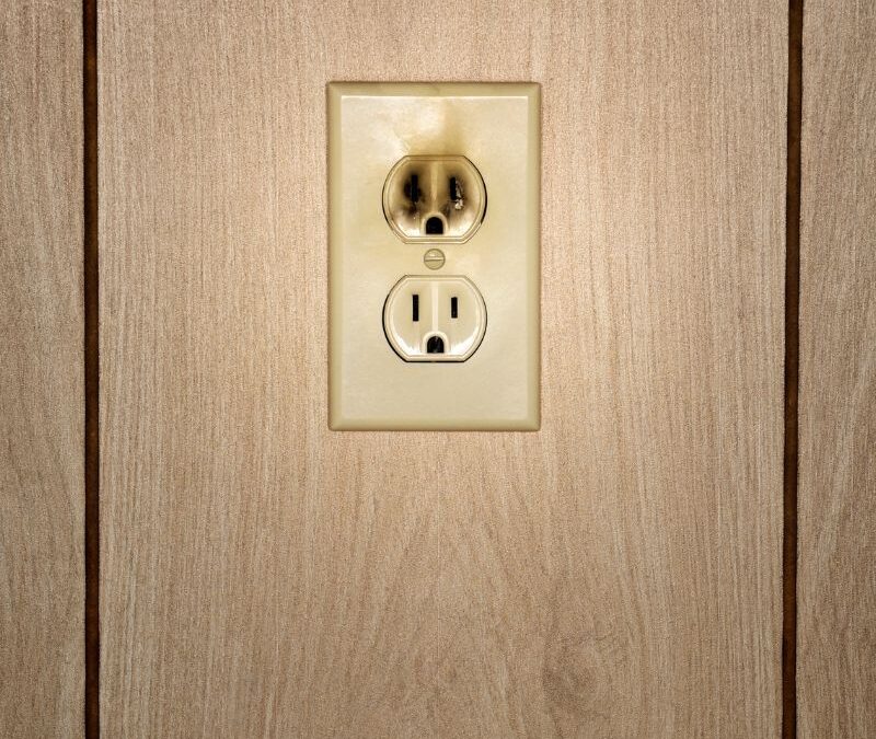 5 Warning Signs Your Home Has an Electrical Problem